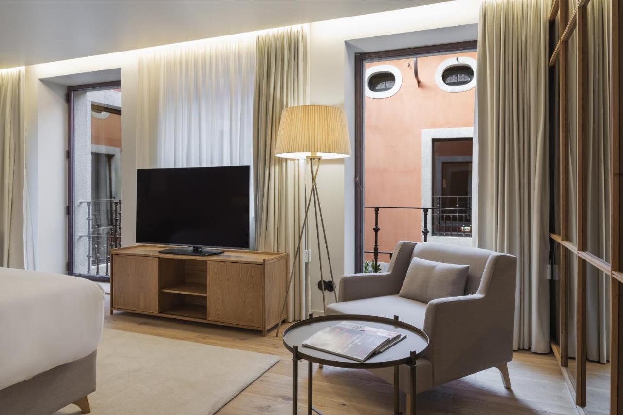 Casa Da Companhia, Vignette Collection By Ihg Hotel Porto Exterior foto A room at the hotel